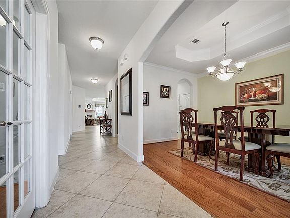 2nd image of 25603 Westbourne Dr