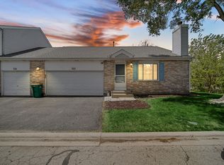 713 Arbury Ct, Romeoville, IL 60446