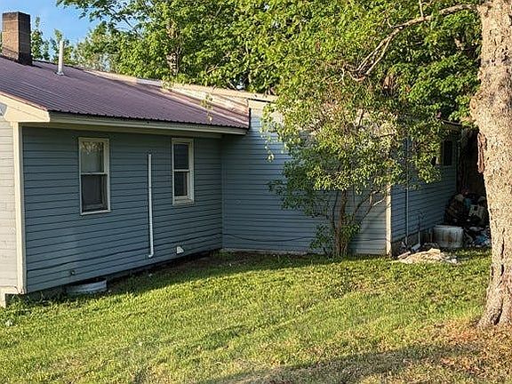 3rd image of 200 Clark Rd