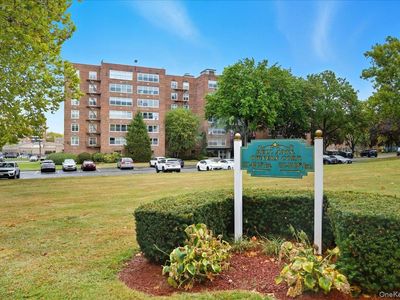 21140 18th Avenue #1H, Queens, NY, 11360