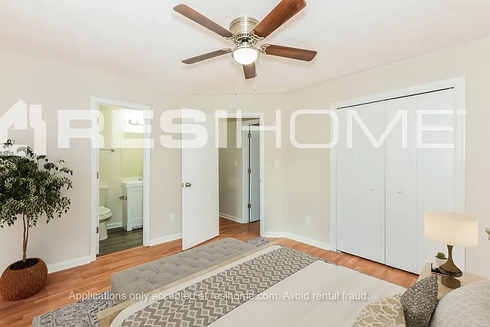 623 Crestmont Ct — Photo 8