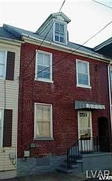 2nd image of 1124 Pine St