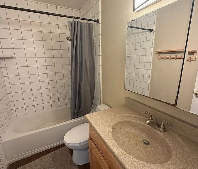 3937 Goodwin Ave — Photo 11