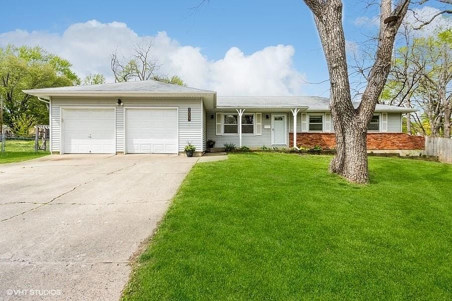 10802 W 71st St, Shawnee, KS 66203 Zillow