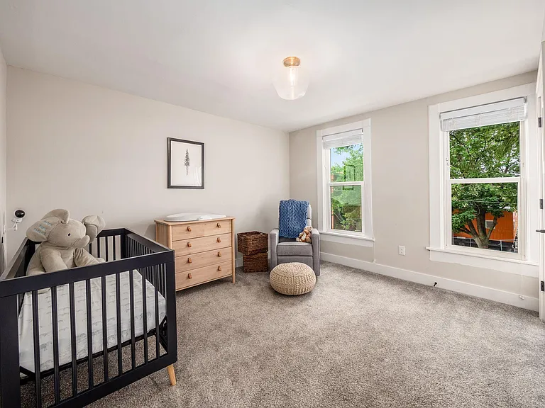 888 Ebner St — Photo 14
