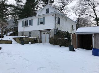 13 Shore Rd, Natick, MA 01760