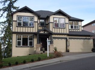 13290 SW Nahcotta Dr, Tigard, OR 97223
