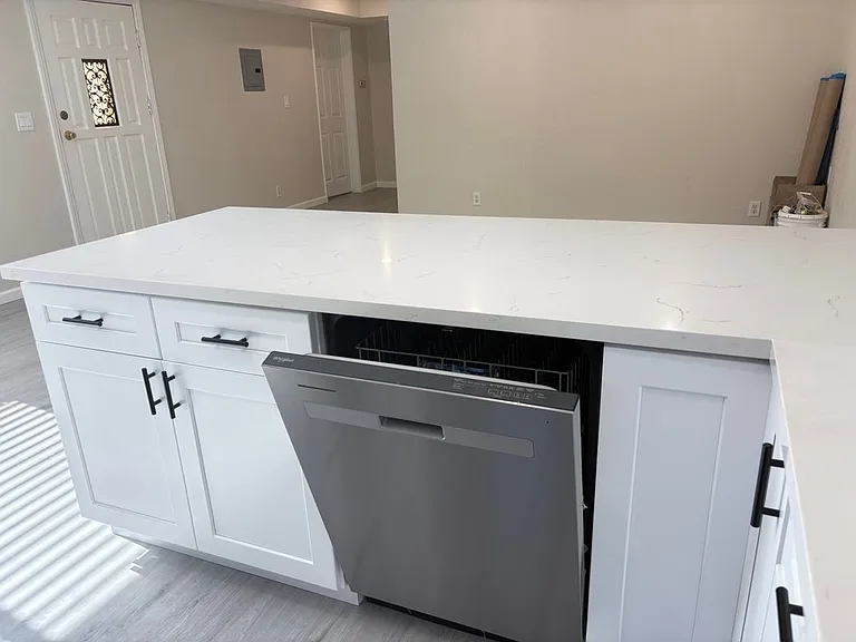 11555 Archwood St #A — Photo 3