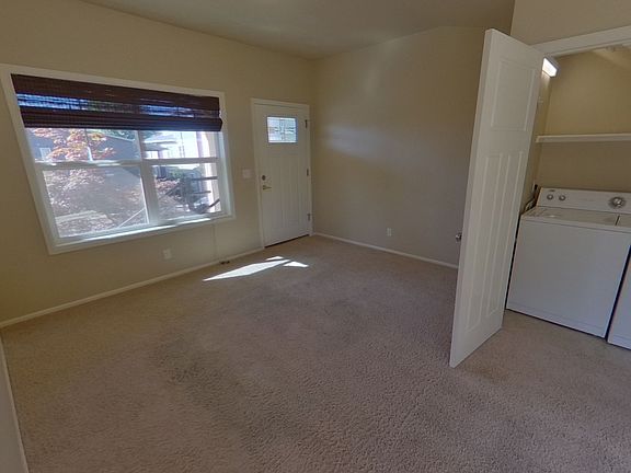 3rd image of 429 E 15th Ave #5