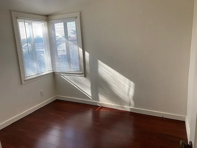 1636 Ramona Ave — Photo 9