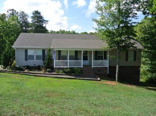 4418 Cherrywood Rd, East Bend, NC 27018