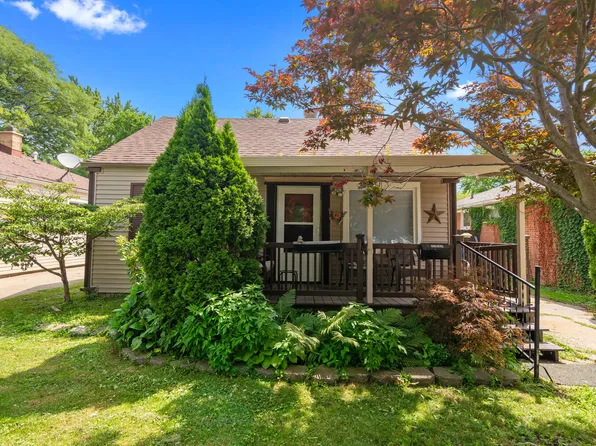 5711 Polk St, Dearborn Heights, MI 48125