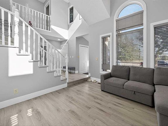 3rd image of 55 SE Millrise Way SW