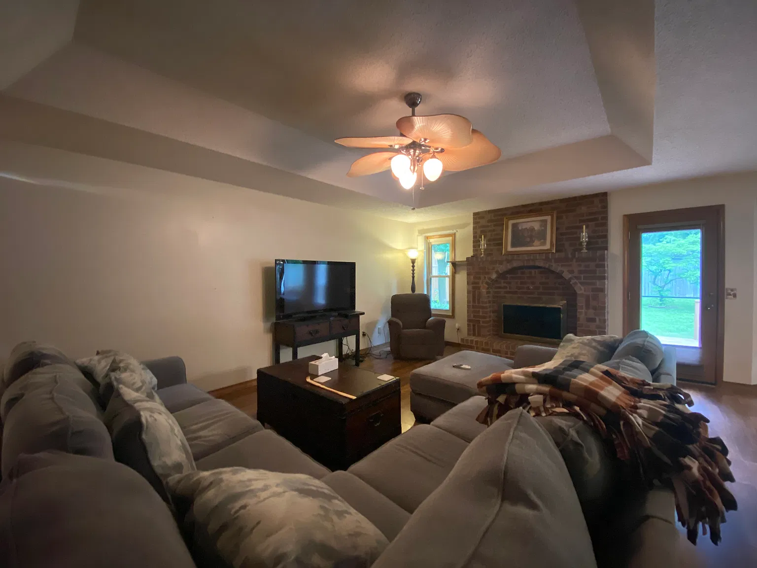 4030 S Parkcrest Ave — Photo 4