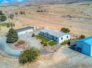 181 Prairie Rd, Moxee, WA 98936