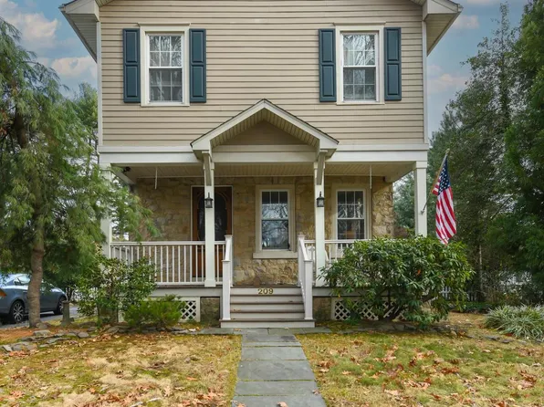 209 S Marion Ave, Wenonah, NJ 08090