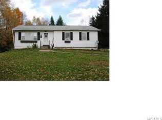 49 Beekman Rd, Hopewell Junction, NY 12533