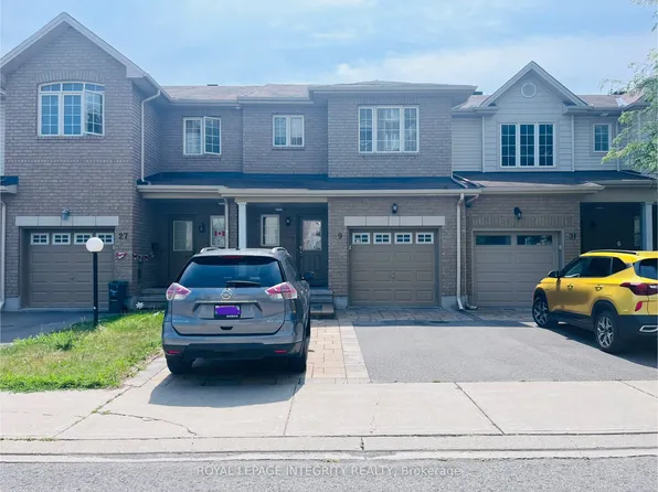 29 Chesapeake Cres, Ottawa, ON K2J 0L3