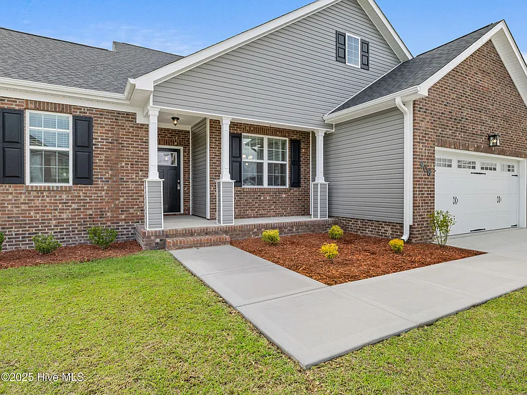 908 Freewoods Ct — Photo 6