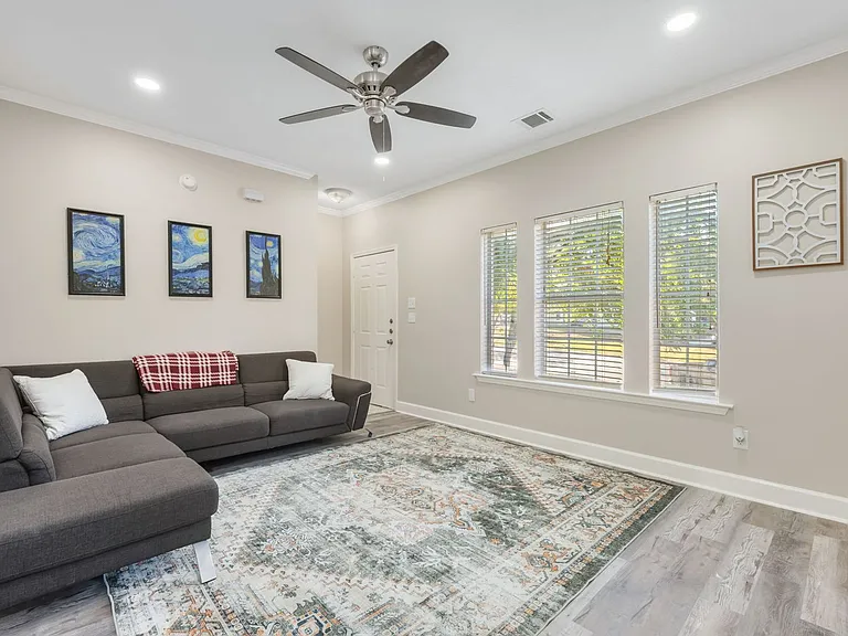 101 Winter Park — Photo 37