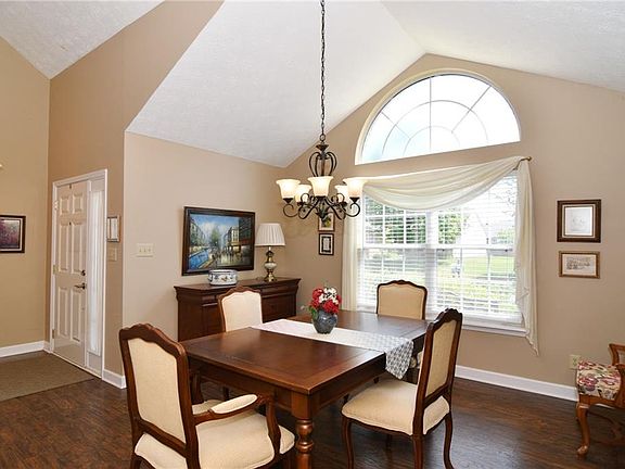 3rd image of 4708 Aerie Ln
