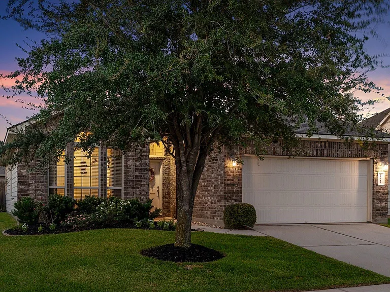 25315 Saddlebrook Ranch Dr — Photo 33