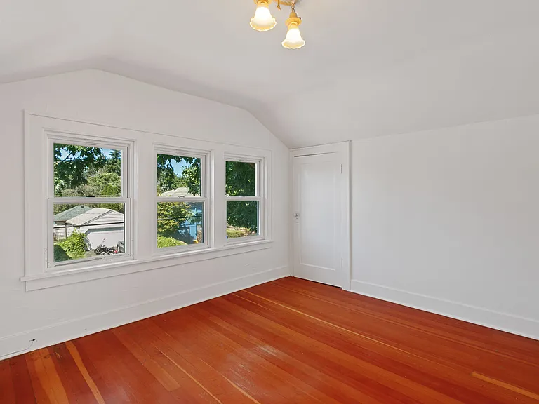 4706 SE 28th Ave — Photo 26