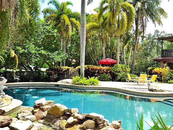 3rd image of 6200 SW 183rd Way