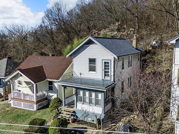 2nd image of 2855 Marshall Ave