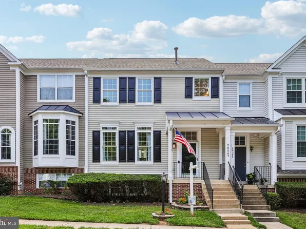 20567 Warburton Bay Sq, Sterling, VA 20165