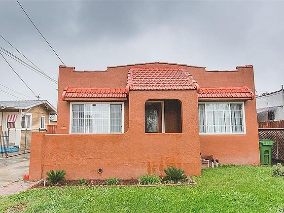 4th image of 5968 Carmelita Ave