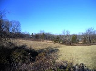 119 Bill Rd, Piney Flats, TN 37686