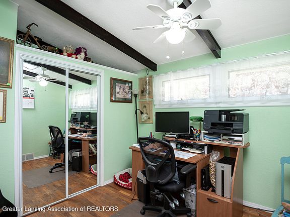 2nd image of 1311 Bayshore Dr
