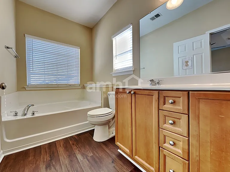 113 Estero Ct — Photo 13