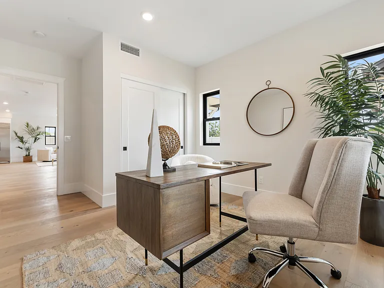 3747 Adams St — Photo 16