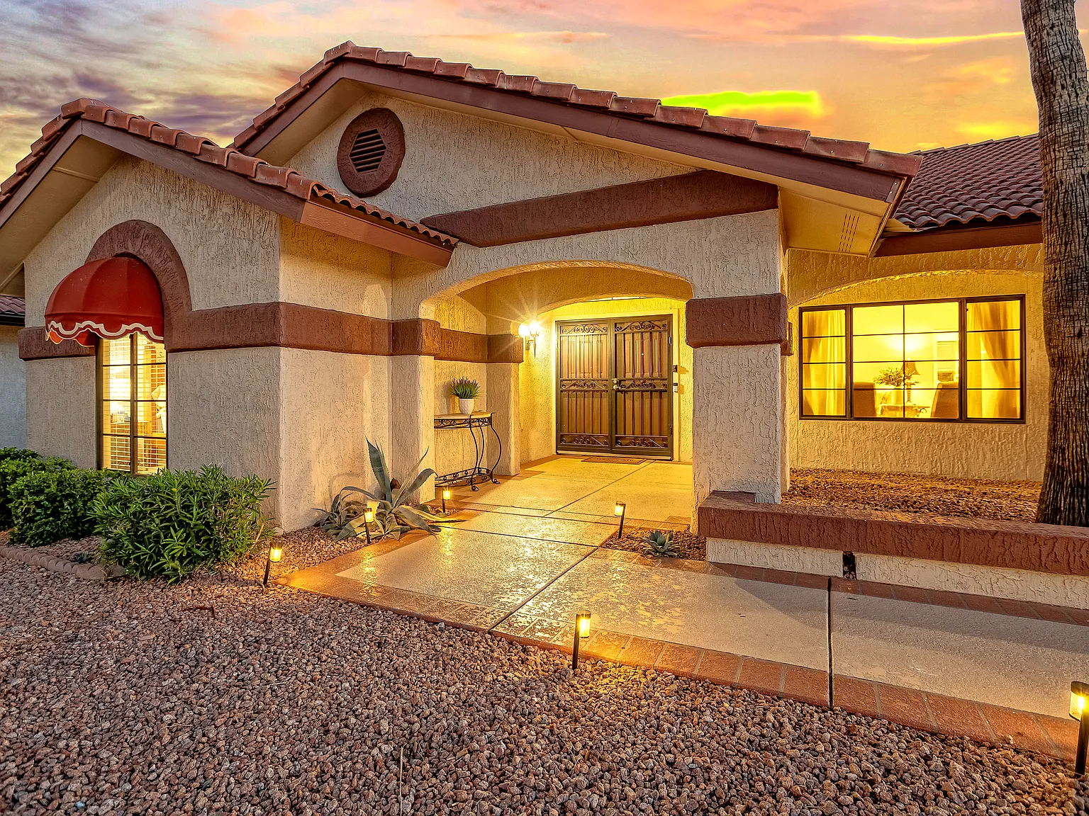 14215 W Antelope Dr — Photo 2