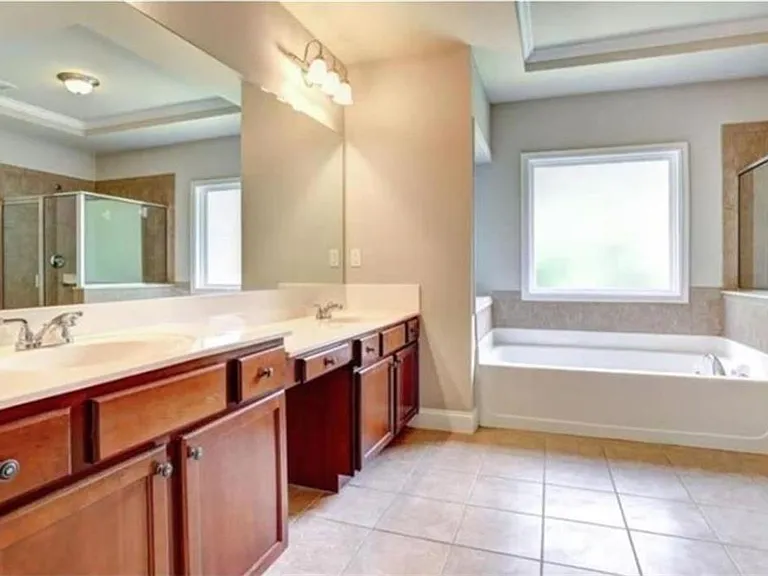 12820 Doe Dr — Photo 17
