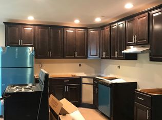 14533 232nd St APT 2D, Rosedale, NY 11413