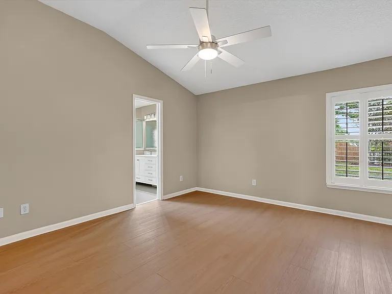 863 S Lilac Loop — Photo 25