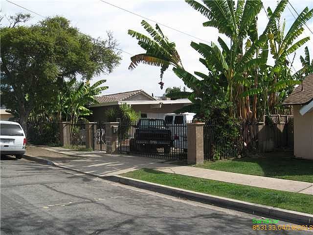 1st image of 951 Bollenbacher St