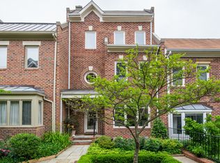 4056 Chancery Ct NW, Washington, DC 20007