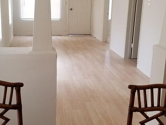 2nd image of 818 21st St