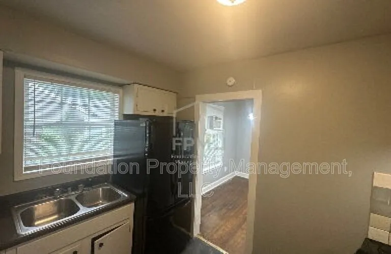 3182 Crump Ave — Photo 7