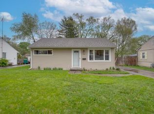 910 Plaza Dr, Joliet, IL 60435