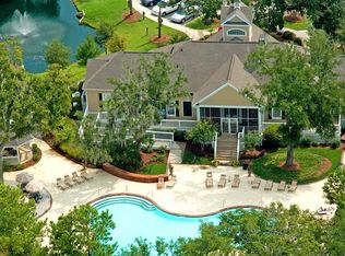 101 Eighty Oak Ave, Mount Pleasant, SC 29464