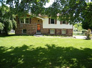 81 Baker Ct, Berea, KY 40403