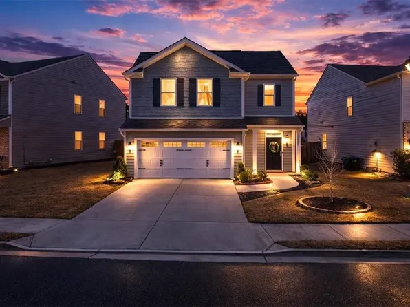 5206 Wild Berry Ct, Oakwood, GA 30566