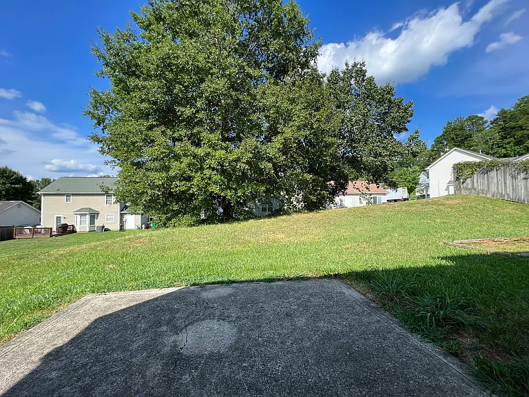 10322 Layton Ridge Ln — Photo 12