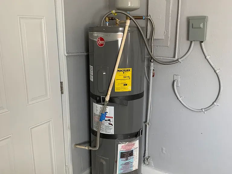 1721 Linden Ave — Photo 31