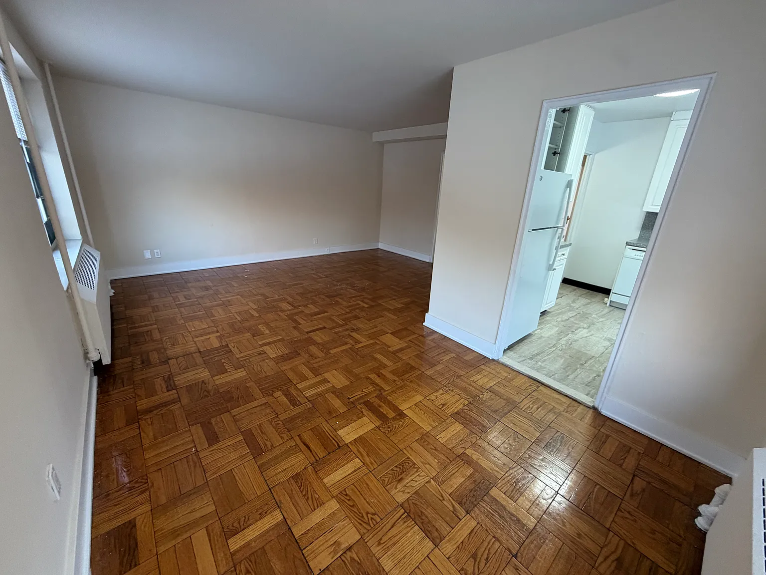 64th Cir, Fresh Meadows — Photo 1